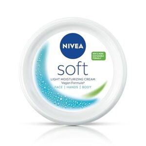 NIVEA Soft Light Moisturizer (300 ml)